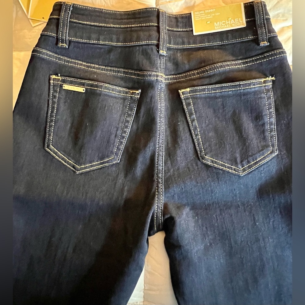 NWT MICHAEL Michael Kors dark wash denim blue jeans. Selma skinny. Women’s 2 - Picture 3 of 10